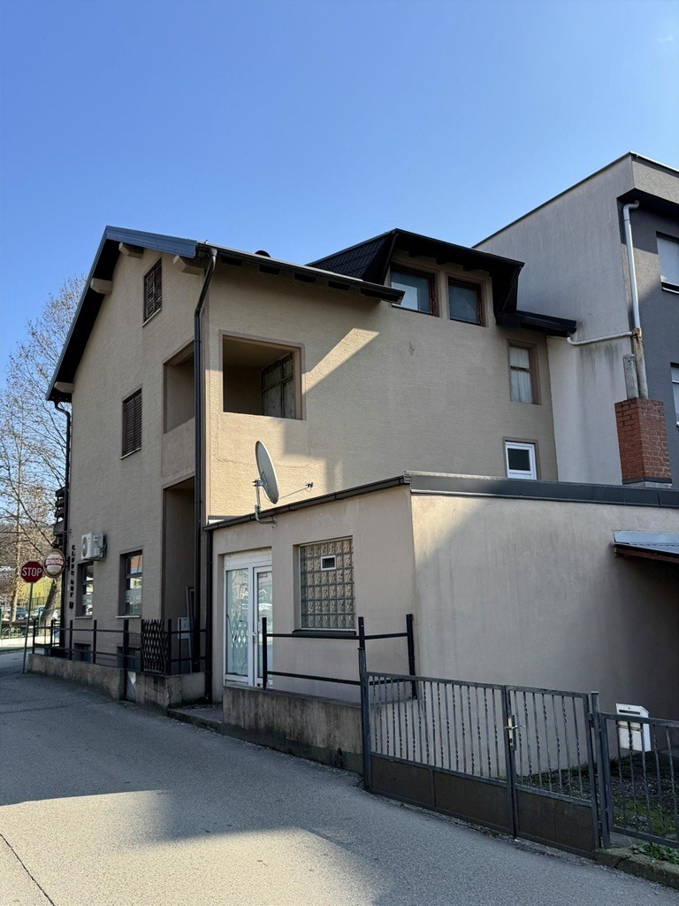 Zemljište za prodaju Jagnjić Dol Sveta Nedelja – građevinska zona kraj šume